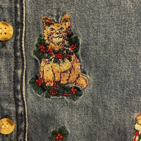 Solutions Christmas Embroidery Cat Jean Shirt Women’s PM - Picture 14 of 15